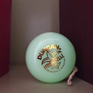 DUNCAN IMPERIAL GLOW IN THE DARK YOYO